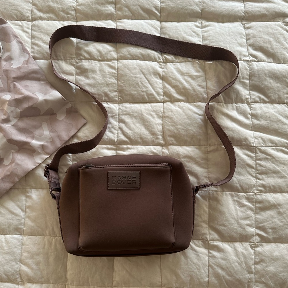 Dagne Dover Chocolate Brown Crossbody Bag